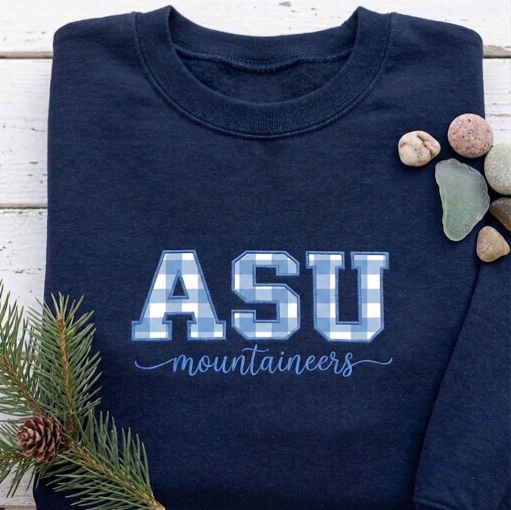 Custom Embroidered College Sweatshirt, Plaid Applique Team Mascot Game Day Crewneck