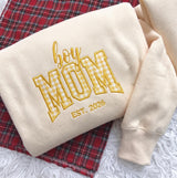 Custom Embroidered Boy Mom Boy Papa Sweatshirt, Gingham Applique Est 2026 Crewneck, New Dad New Mom Gift, Pregnancy Announcement Sweater