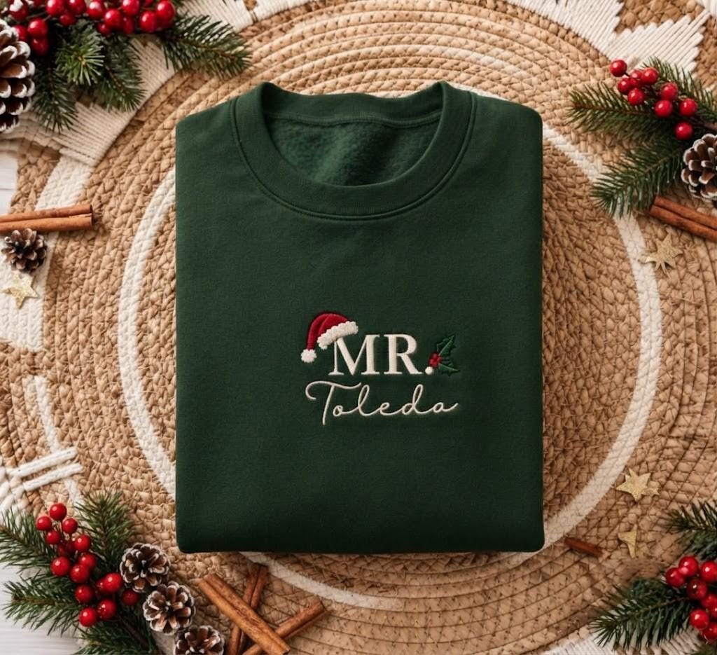 Personalized Mr And Mrs Santa Hat Christmas Sweatshirt, Couple Initial Name Crewneck
