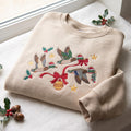 Embroidered Christmas Mallard Duck Sweatshirt, Custom Flying Duck Ribbon Bauble Santa Hat Shirt, Hunting Lover Xmas Gift Holiday Crewneck