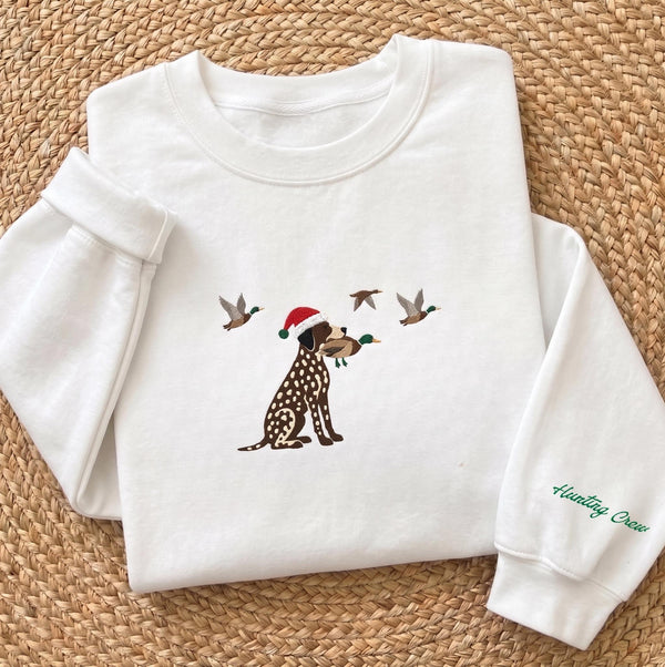 Christmas Hunting Dog Embroidered Sweatshirt, Pointer Duck Hunting Sleeve Crewneck